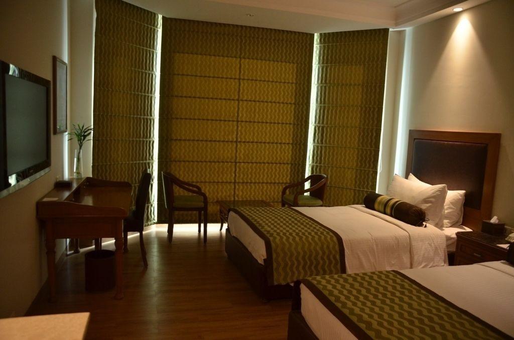The Lalit Traveller- Airport Hotel Jaipur Exterior photo